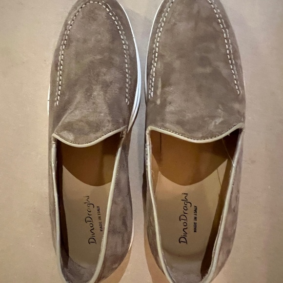 Dino Draghi suede deck shoes NWOT - Picture 1 of 3